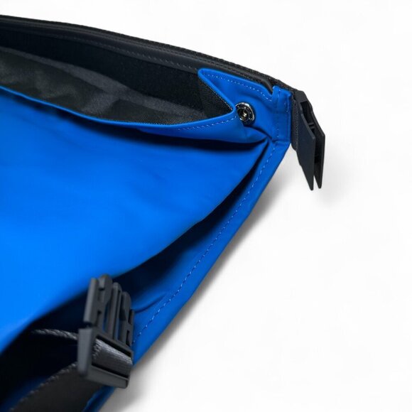 Rains Trail Rolltop Backpack W3 - Blue NWT Unisex - Picture 14 of 16